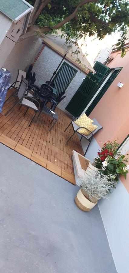 La Casa Del Capitano Apartment Levanto Exterior photo